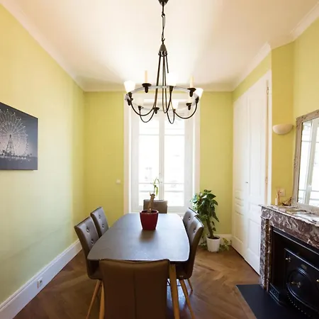 Confort 134 Thiers - 6e Apartment
